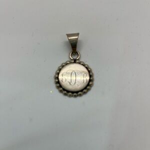 Elegant Silver Pendant